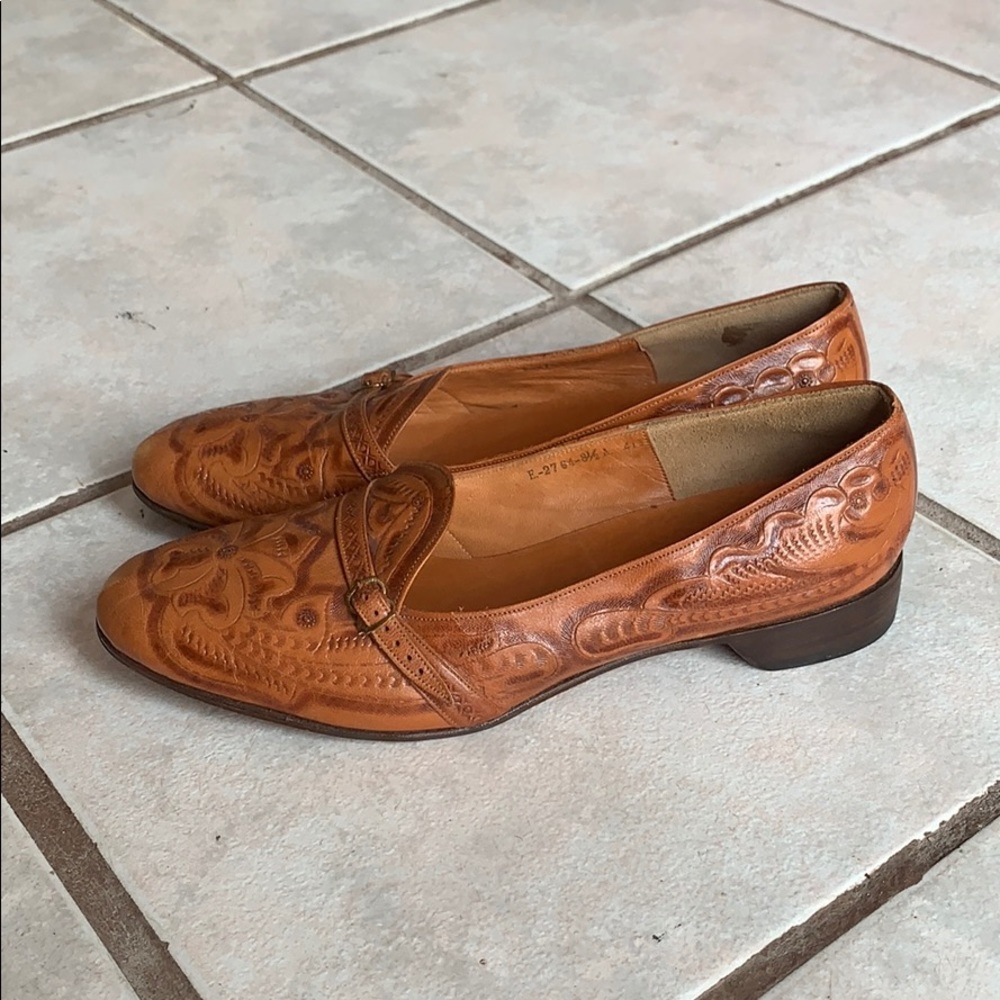 Vintage Artmex Hand-tooled Leather Flats